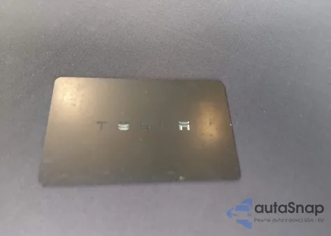 2020 Tesla Model 3 Standard Range Plus Rear-Wheel Drive/Standard Range Rear-Wheel Drive from USA, damaged, VIN 5YJ3E1EA5LF808484